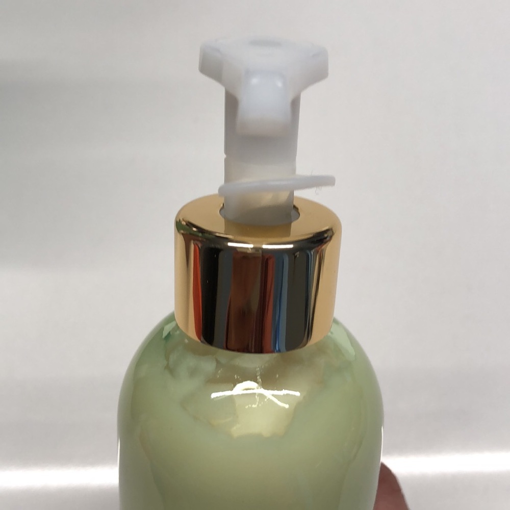 Tata Harper Superkind Refining Cleanser - Picture 2 of 5